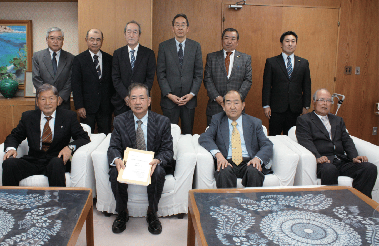 南羽生駅東口の設置を求める署名を提出しました！